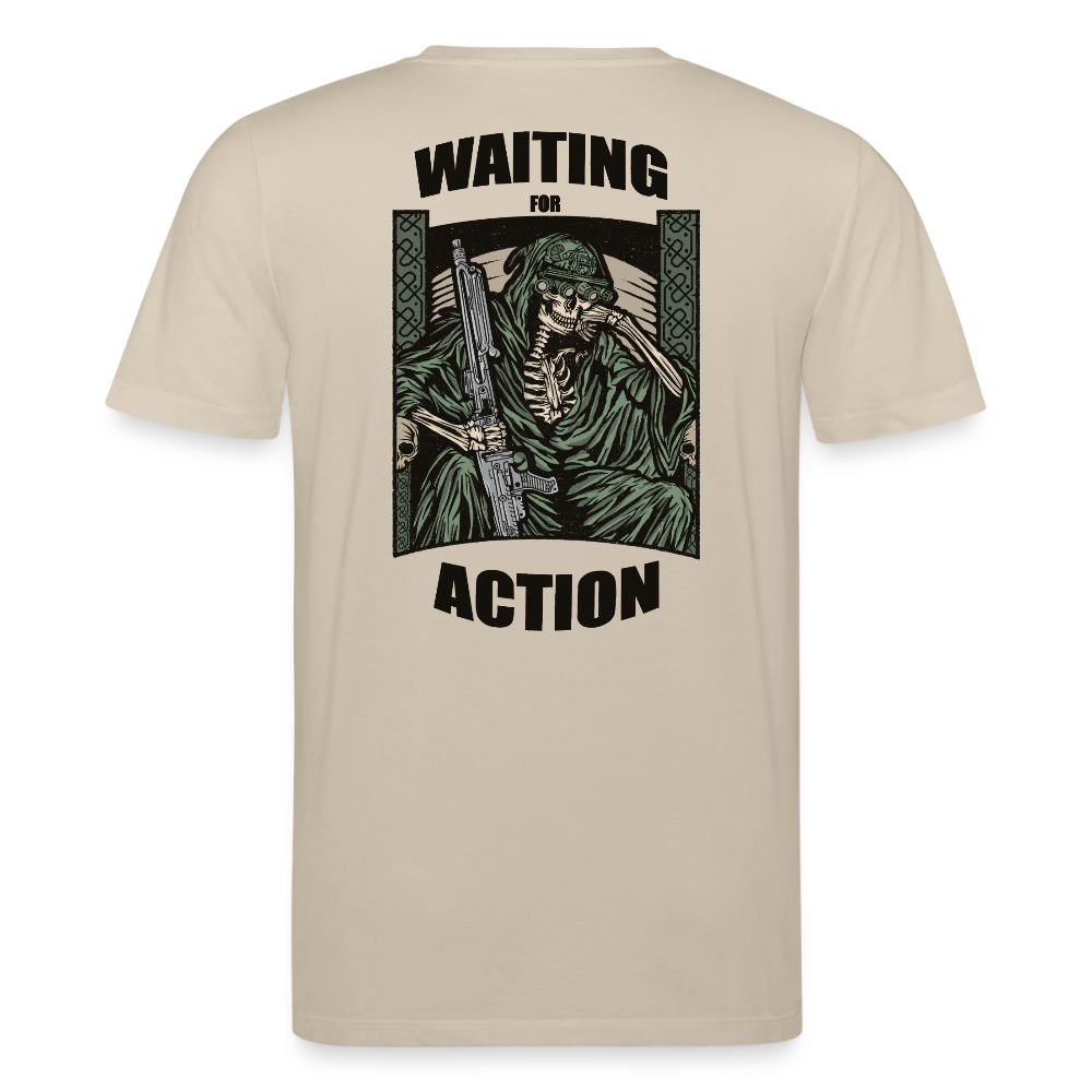 Waiting for action - Beige